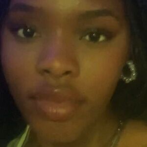 Meet your Posher, Celine